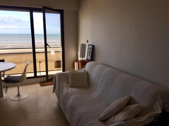 Appartement Studio Face A La Mer Бре-Дюн Екстериор снимка
